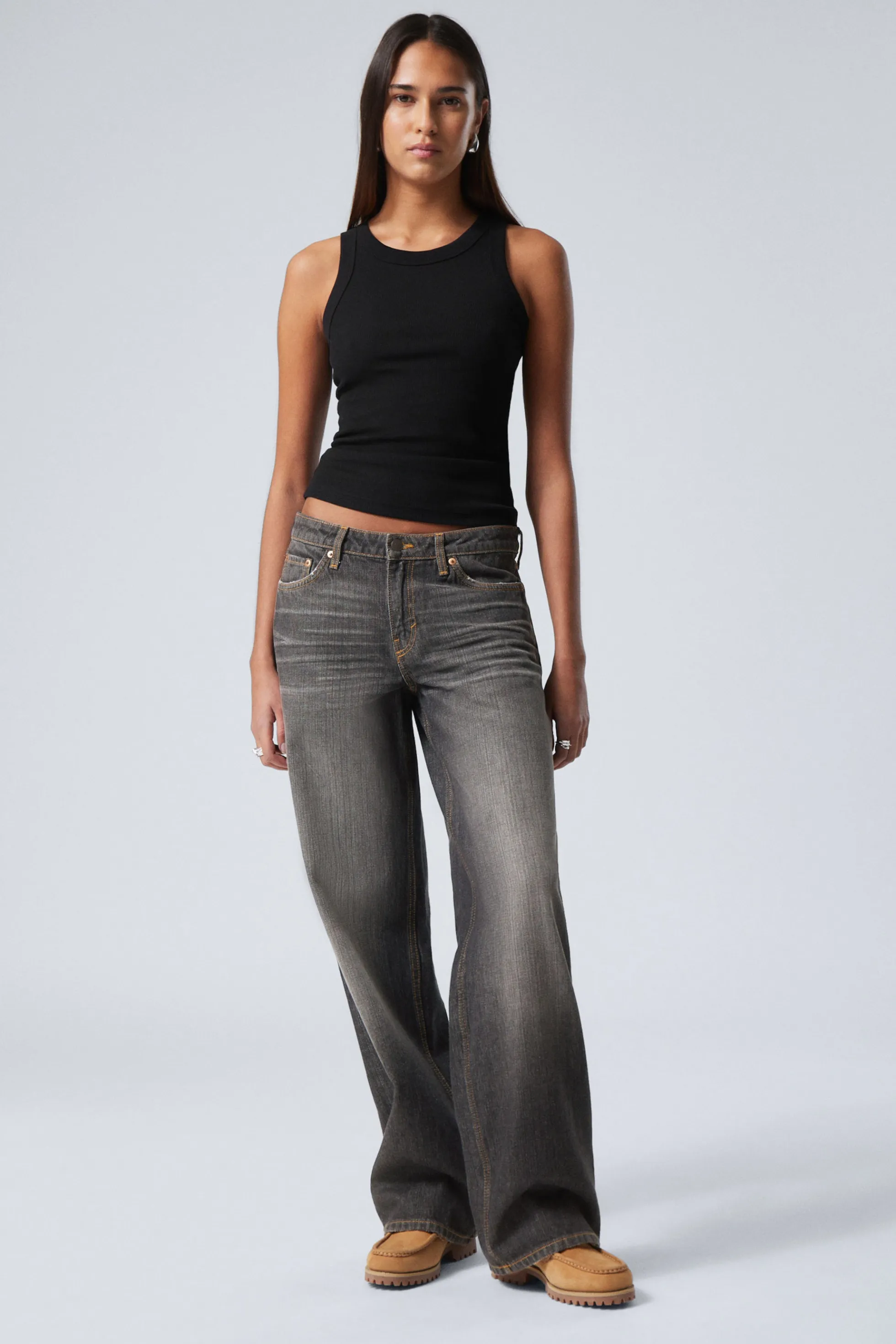 Weekday AMPLE LOW WAIST LOOSE WIDE LEG JEANS>DAMES Jeans