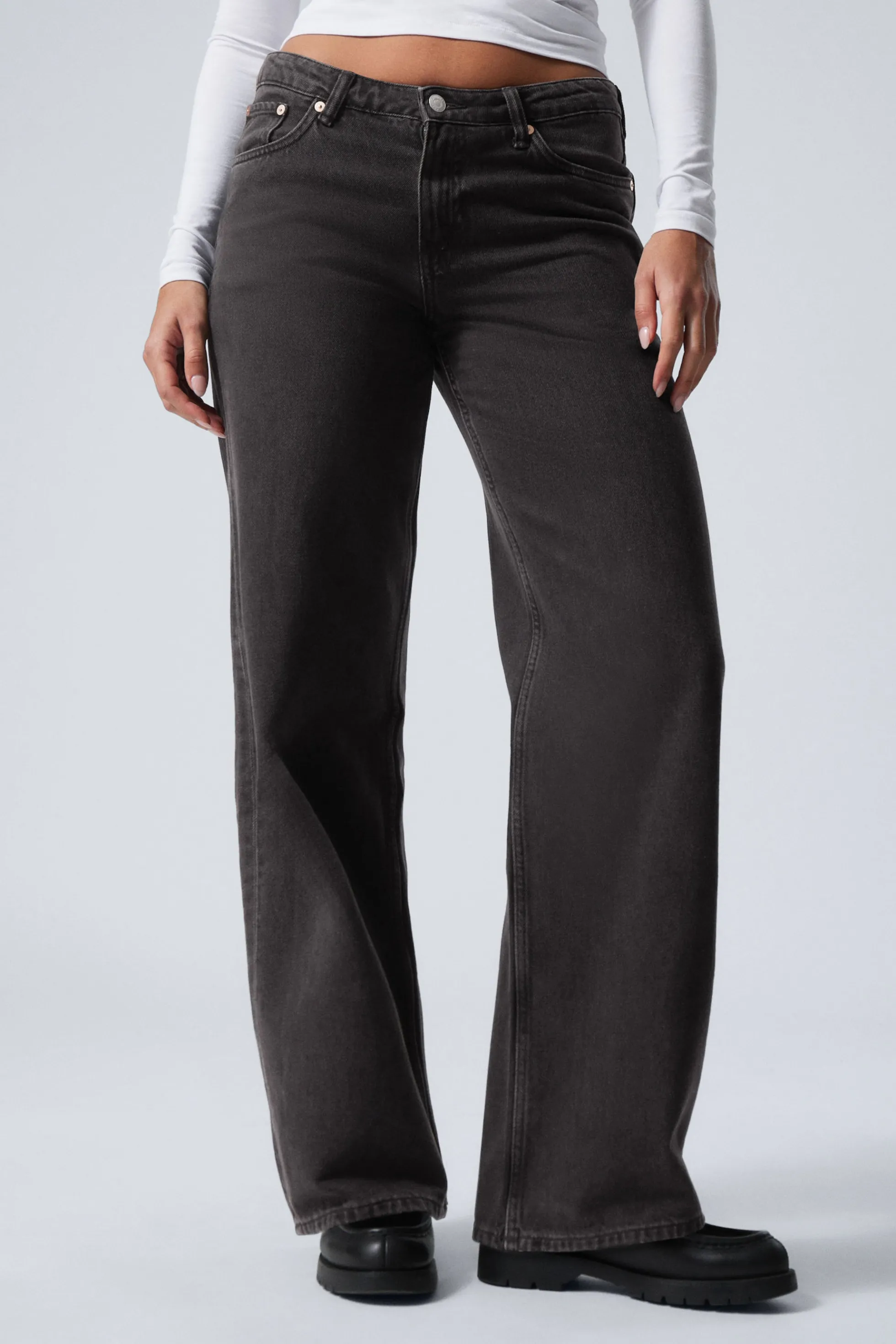 Weekday AMPLE LOW WAIST LOOSE WIDE LEG JEANS>DAMES Jeans