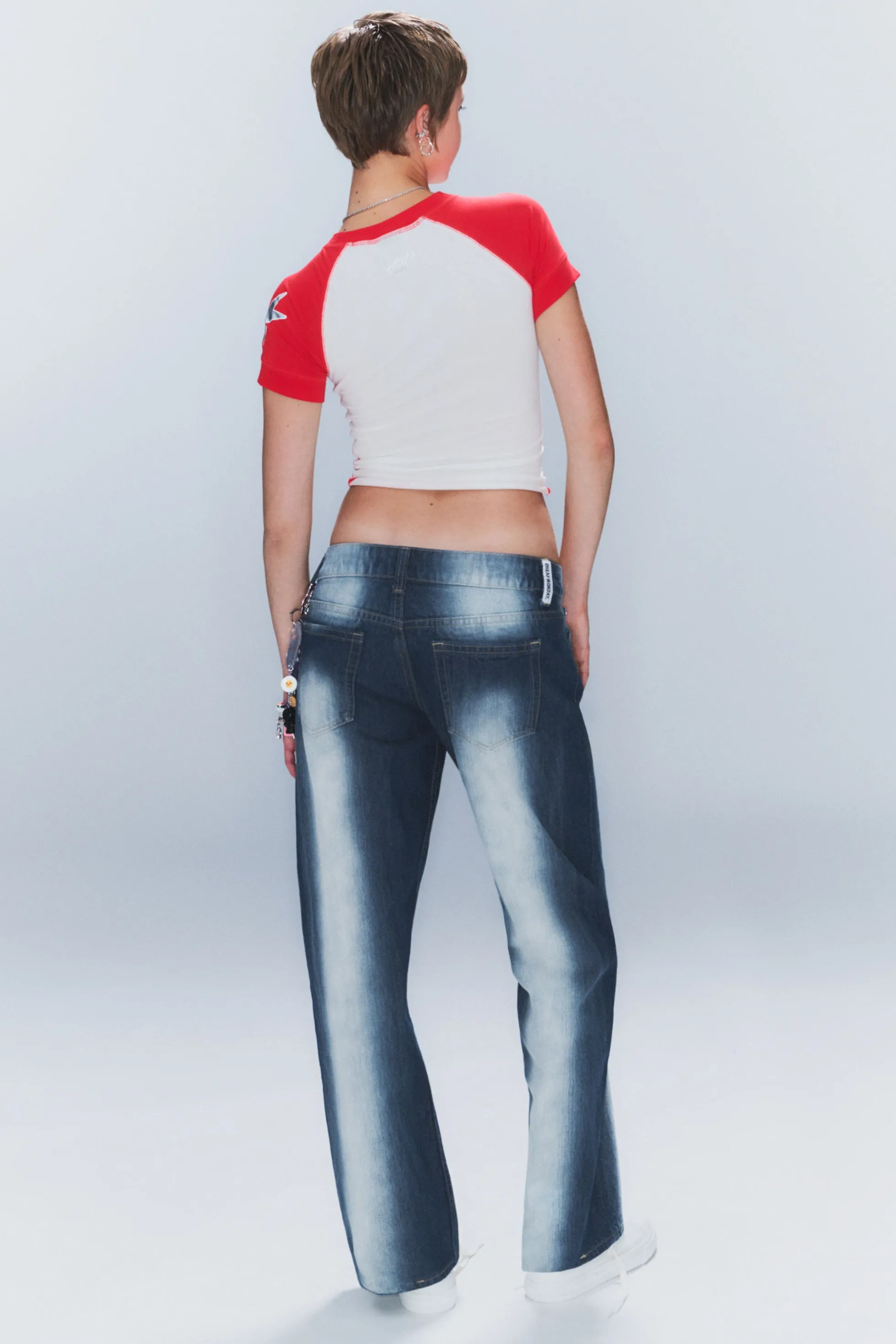 Weekday ANTI JEANS MET LAGE TAILLE EN RECHTE PIJPEN>DAMES Jeans