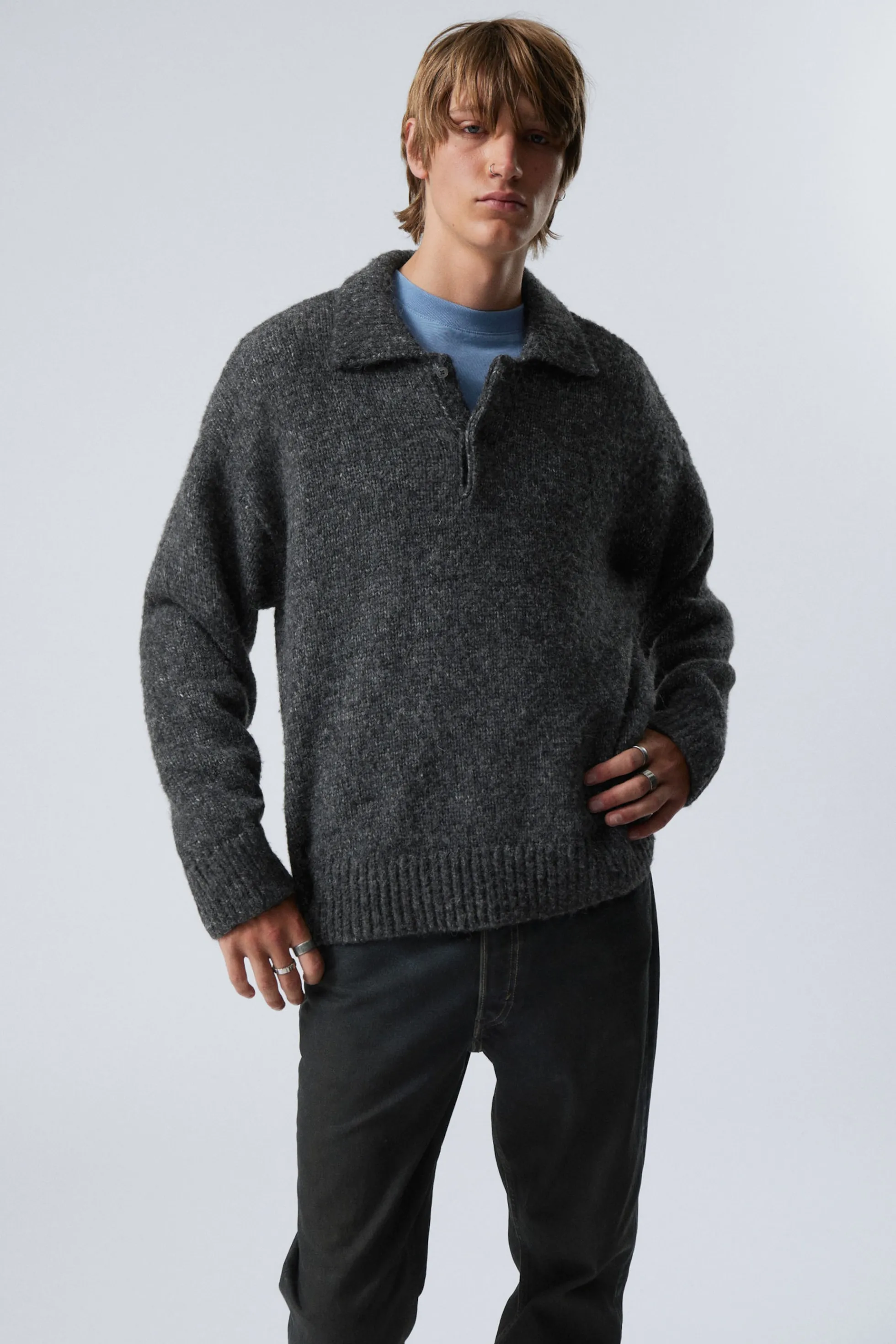 Weekday BOBBY RUIMVALLENDE GEBREIDE POLOTRUI>Heren Knitwear