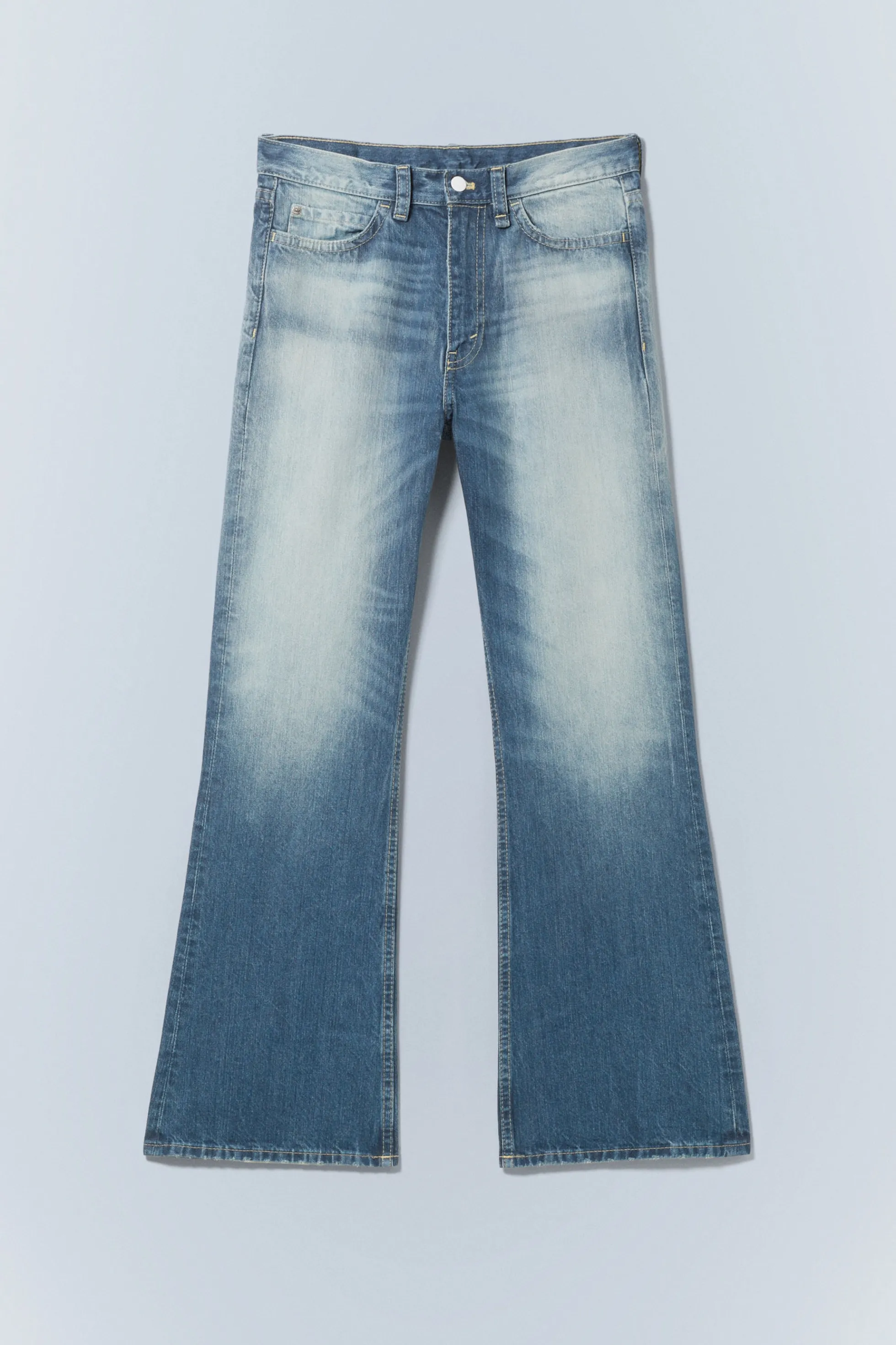 Weekday BOO JEANS MET LAGE TAILLE EN BOOTCUT PIJPEN>Heren Jeans