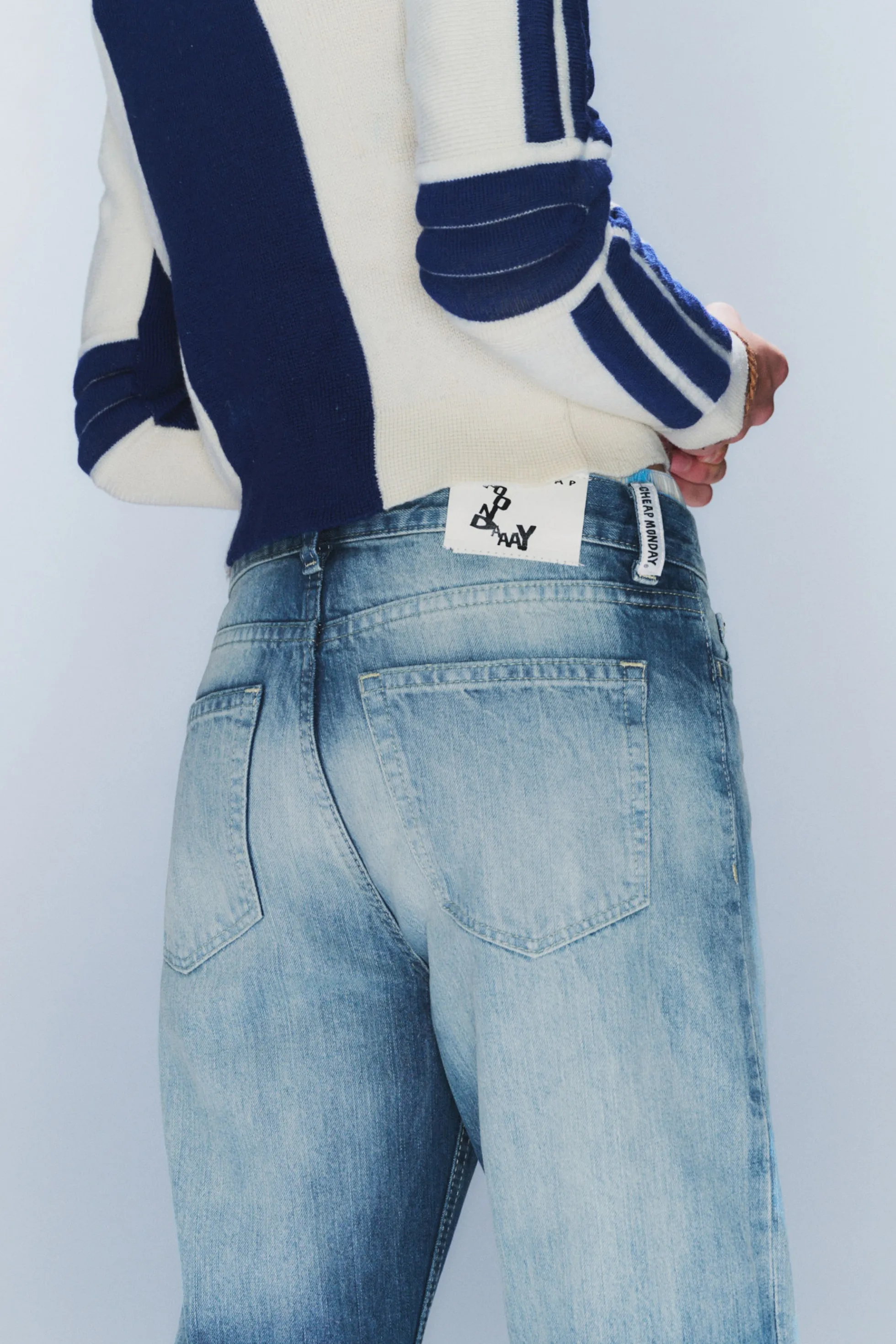Weekday BOO JEANS MET LAGE TAILLE EN BOOTCUT PIJPEN>Heren Jeans