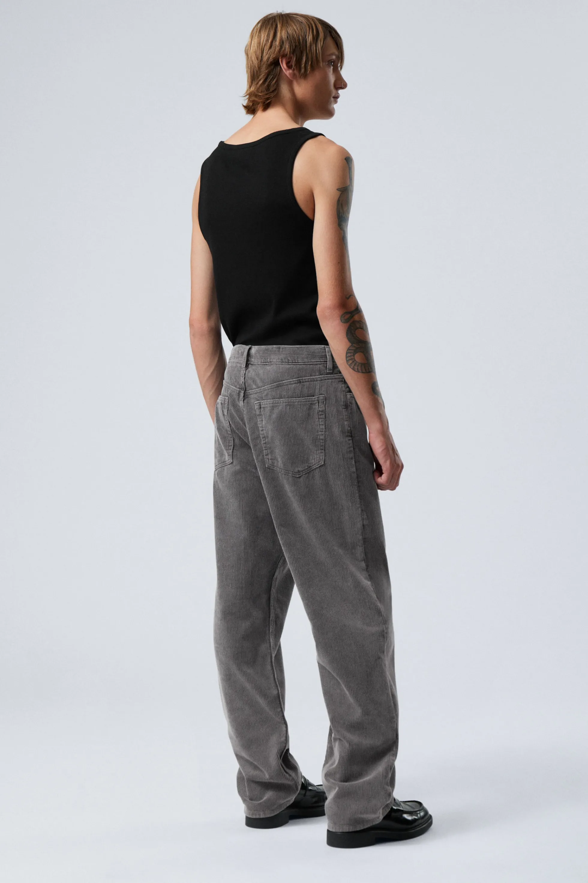 Weekday GALAXY LOSSE CORDUROY BROEK MET RECHTE PIJPEN>DAMES Broeken | Broeken