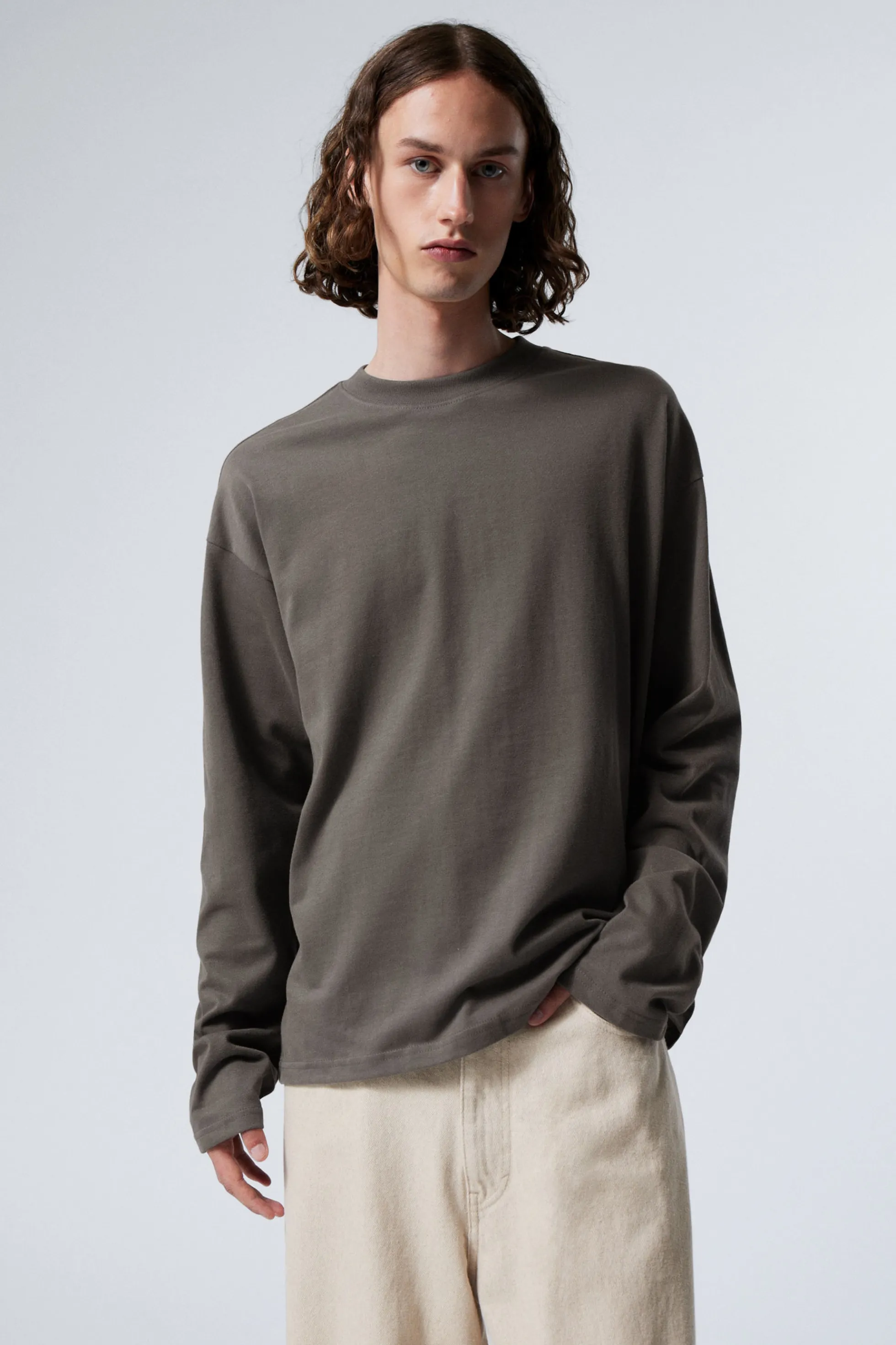 Weekday GEWELDIG BOXY T-SHIRT MET LANGE MOUWEN>Heren Basics | T-Shirts & Tops