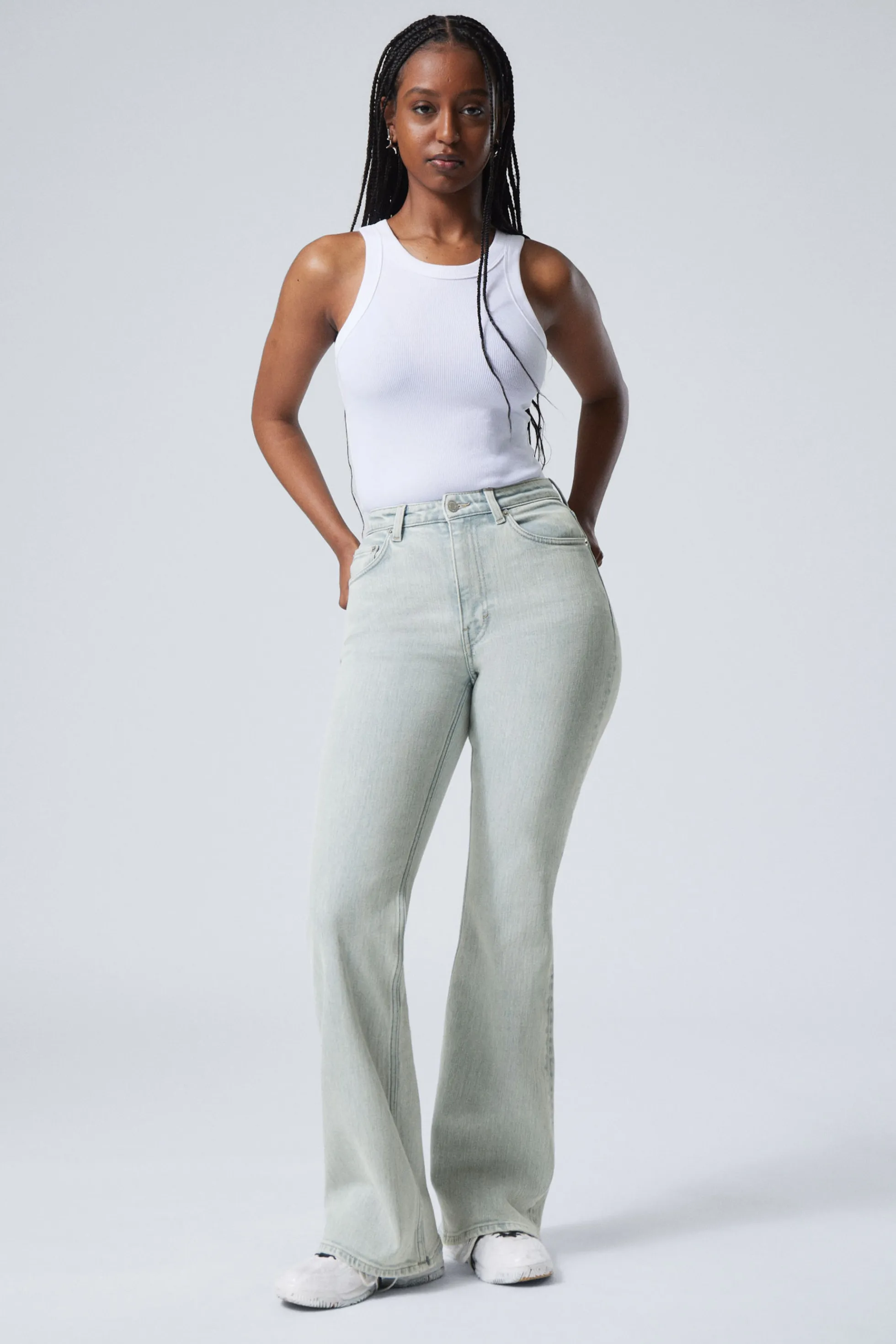 Weekday GLOW CURVE HIGH WAISTED REGULAR FLARED LEG JEANS>DAMES Jeans