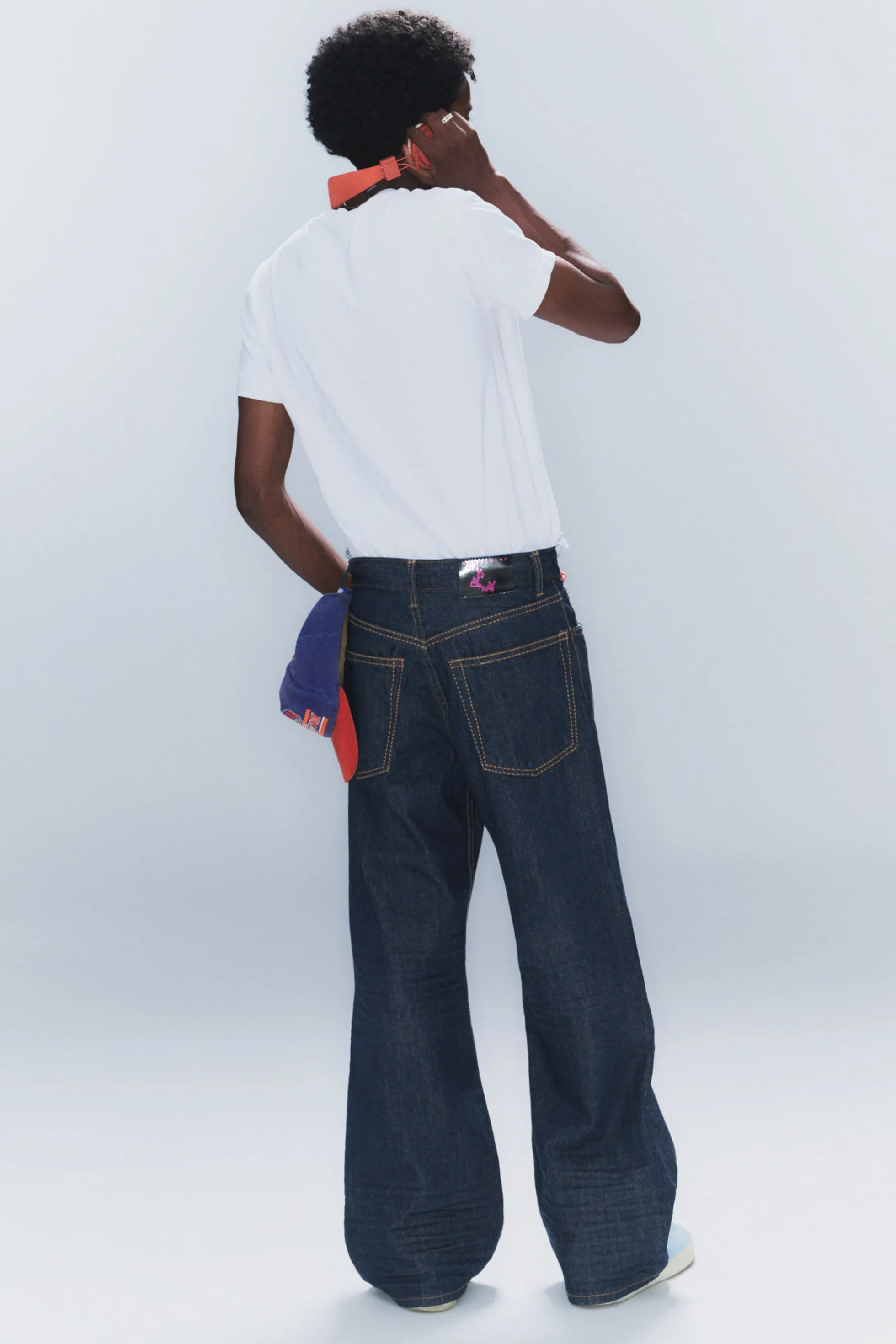 Weekday LOOSER JEANS MET NORMALE TAILLE EN WIJDE PIJPEN>Heren Jeans