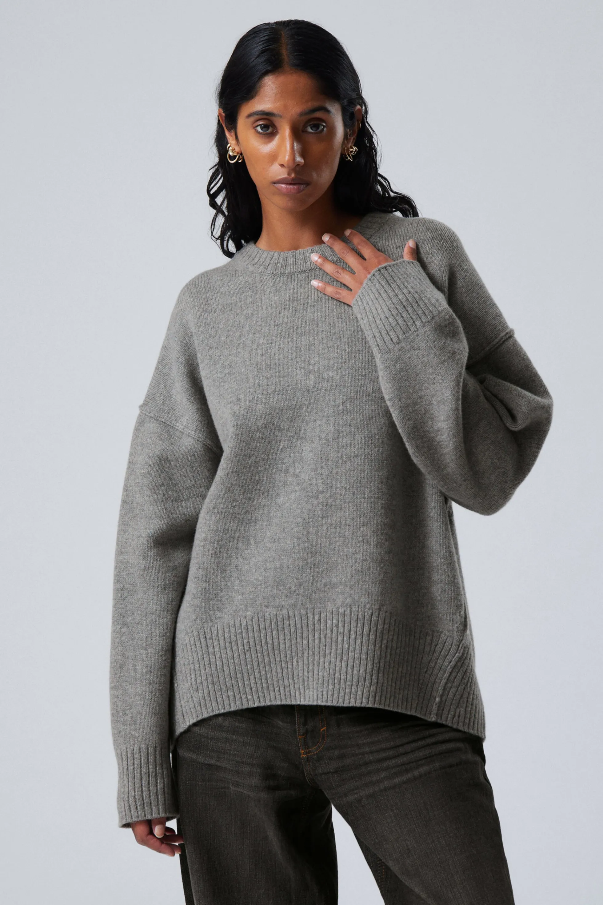 Weekday LOSVALLENDE GEBREIDE WOLLEN TRUI>DAMES Knitwear