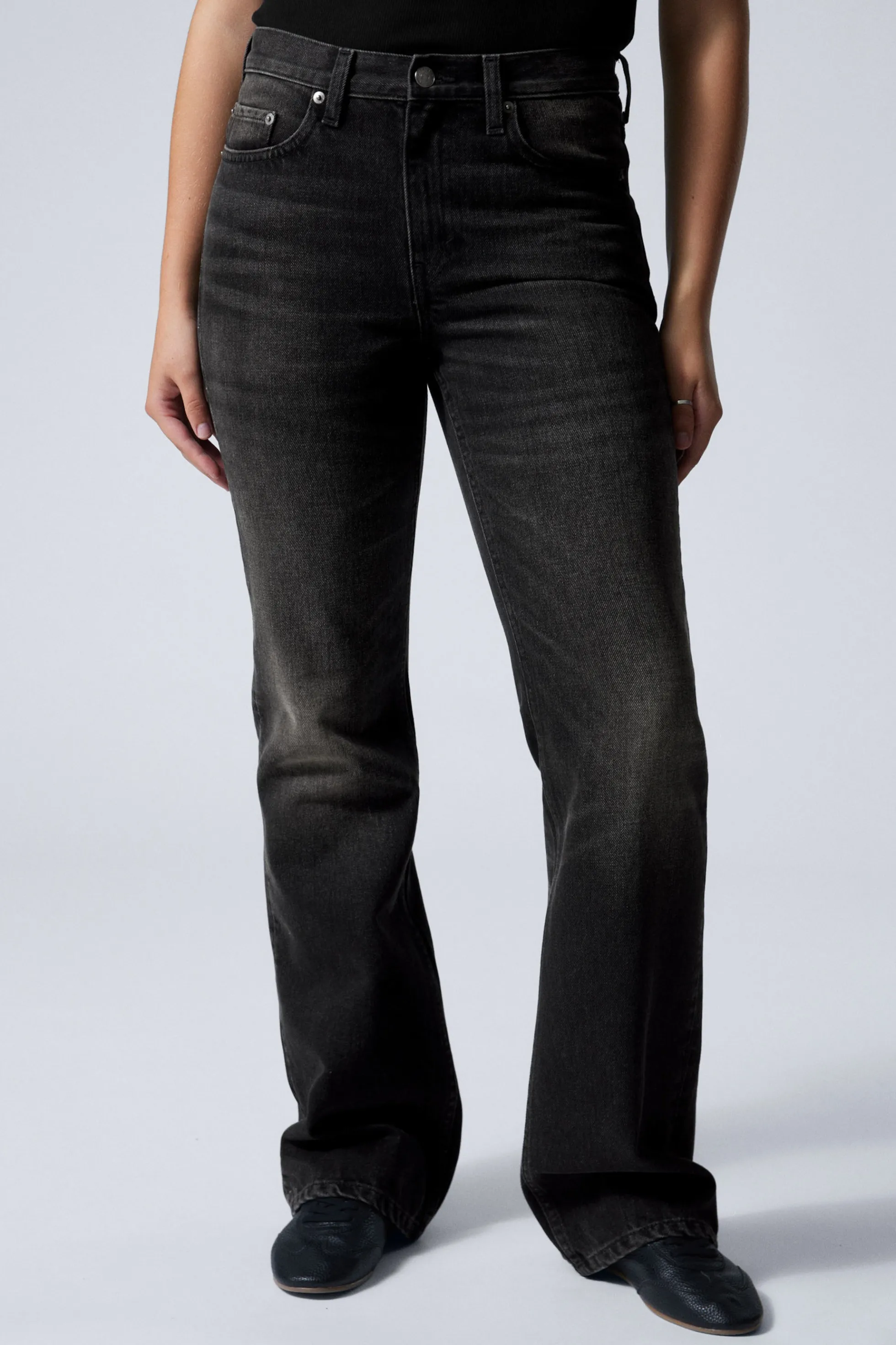 Weekday MOON MID WAIST REGULAR BOOTCUT LEG JEANS>DAMES Jeans