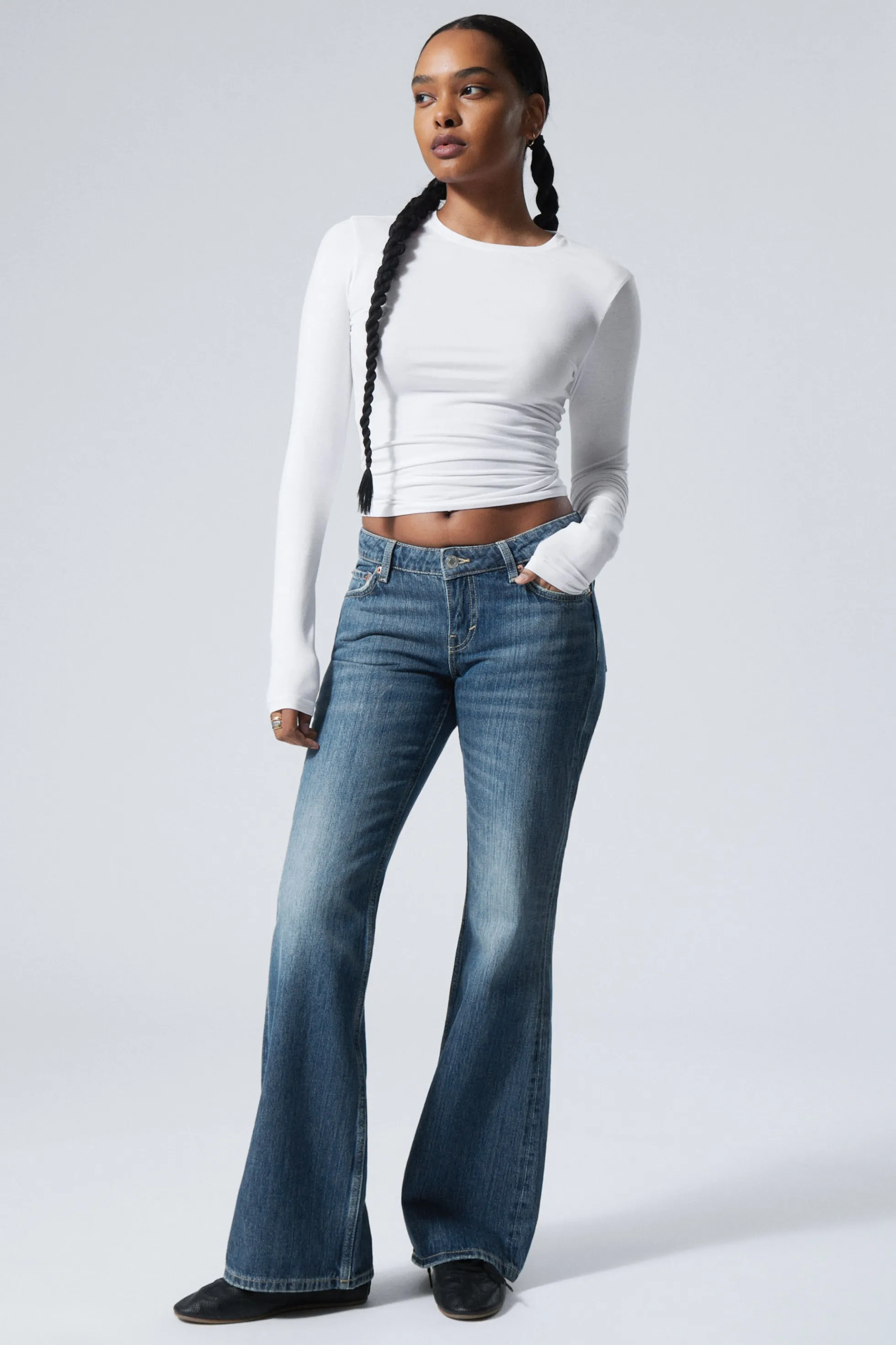 Weekday NOVA LOW WAIST SLIM BOOTCUT LEG JEANS>DAMES Jeans