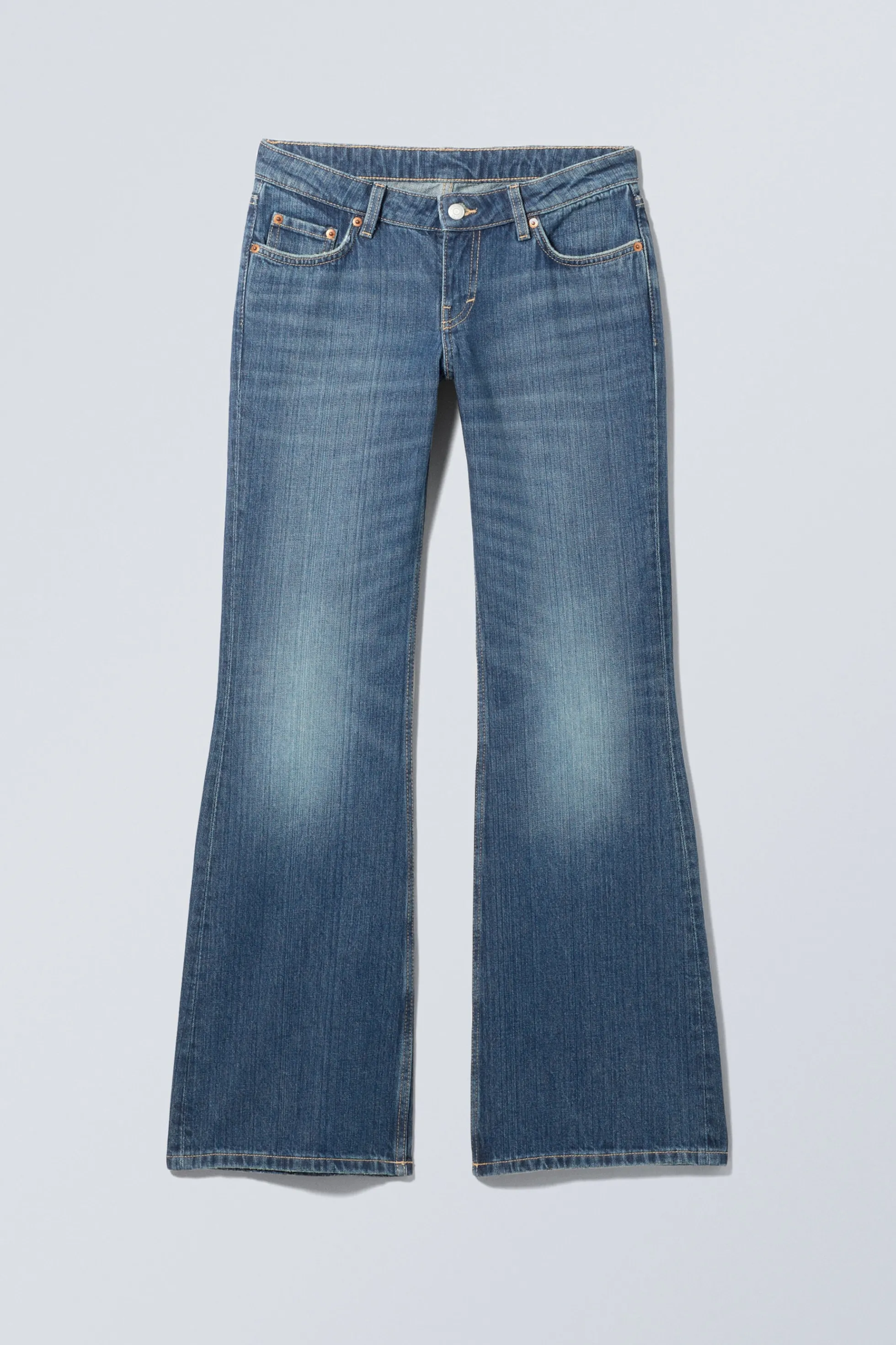 Weekday NOVA LOW WAIST SLIM BOOTCUT LEG JEANS>DAMES Jeans