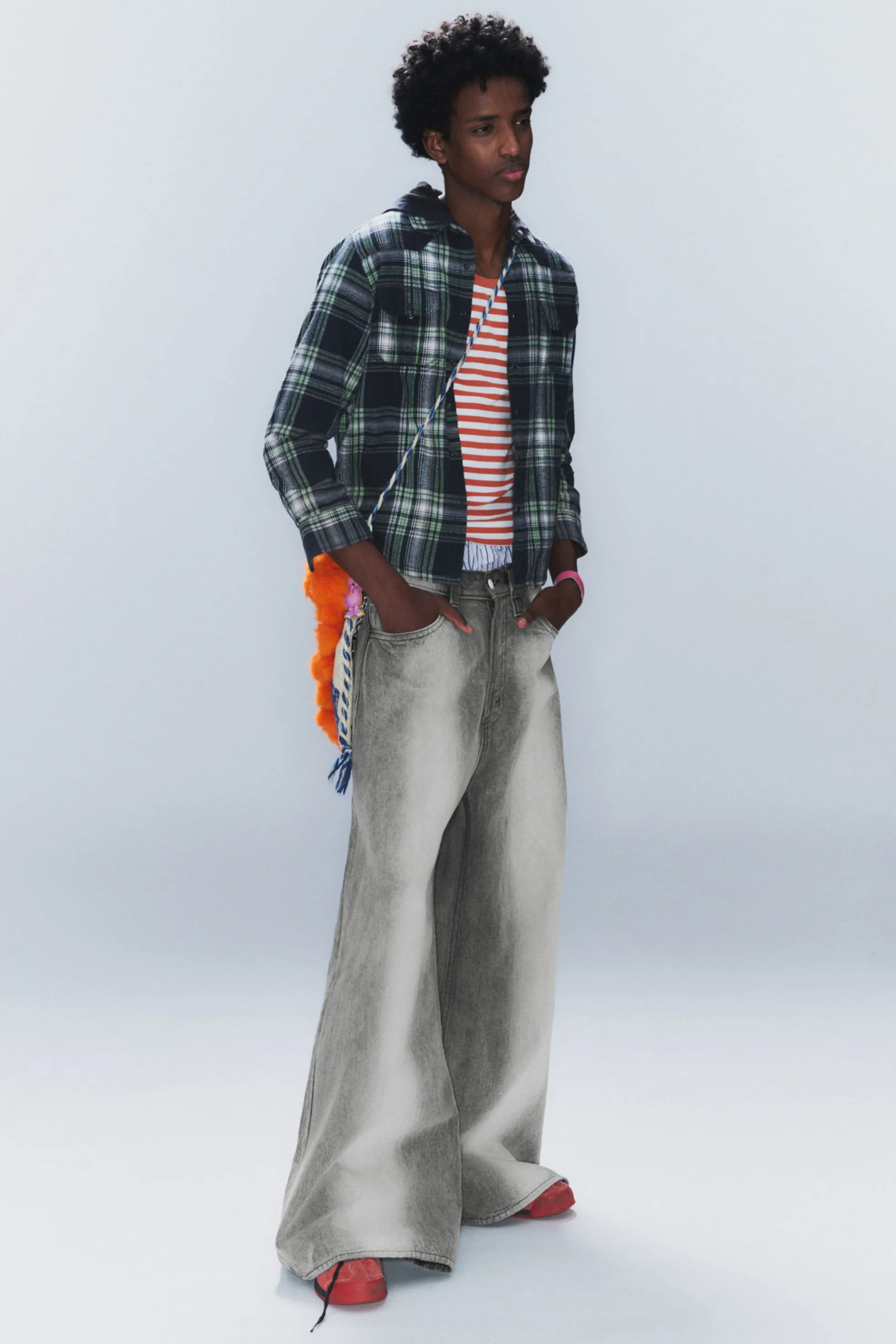 Weekday RAD SUPER JEANS MET NORMALE TAILLE EN WIJDE PIJPEN>Heren Jeans