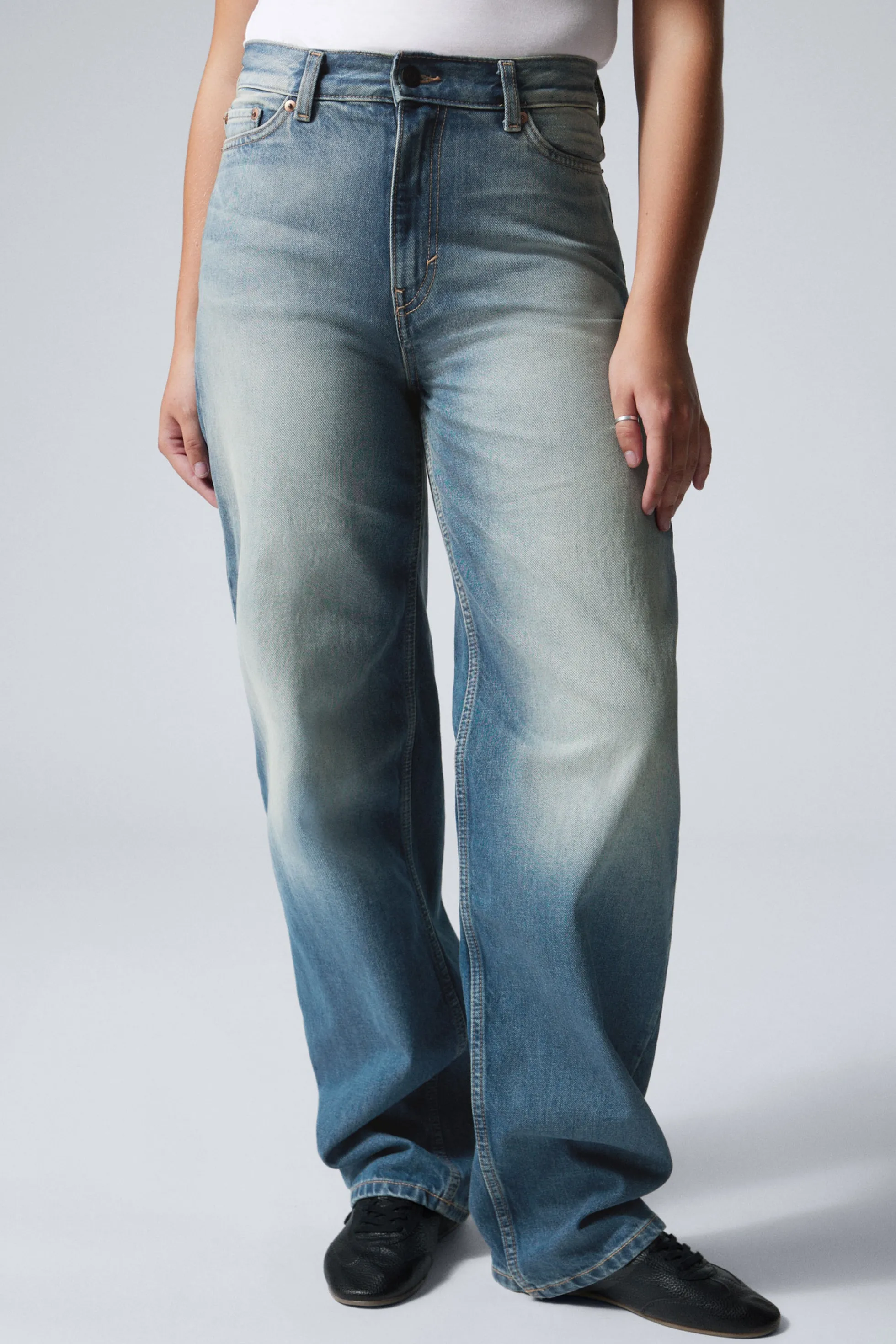 Weekday RAIL MID WAIST LOOSE WIDE LEG JEANS>DAMES Jeans