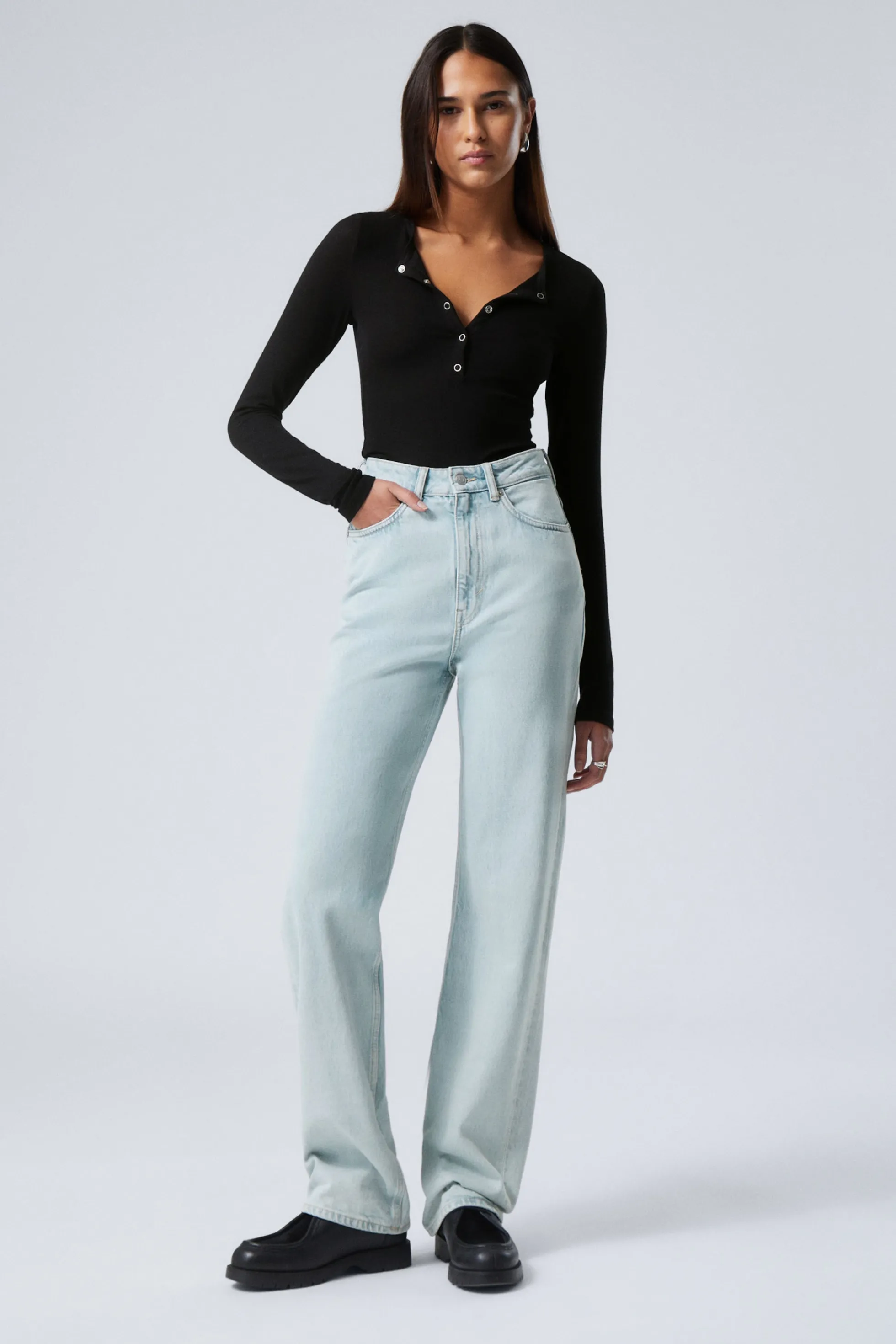 Weekday ROWE SUPER HIGH WAISTED REGULAR STRAIGHT LEG JEANS>DAMES Jeans