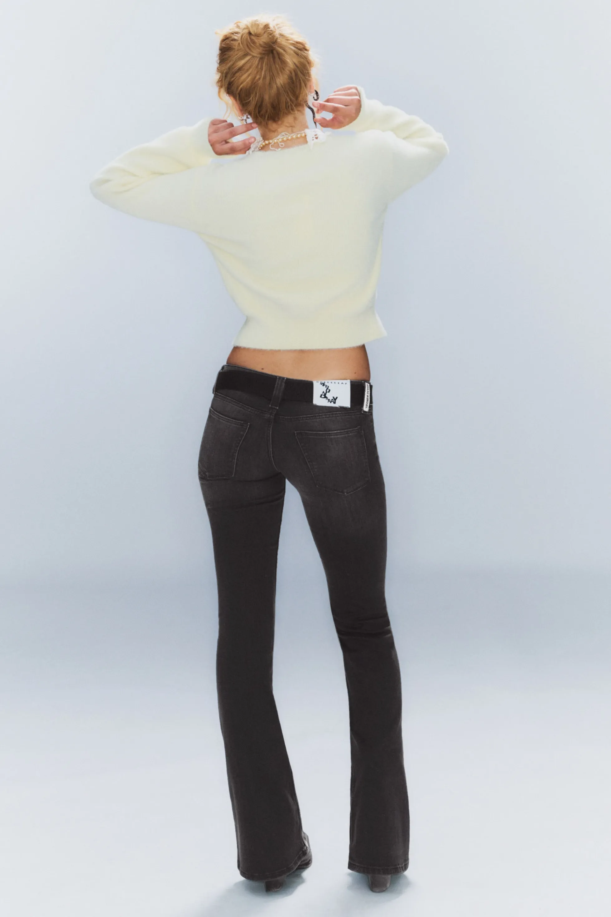 Weekday SKINNY BOOTY BEI BOOTCUT JEANS MET LAGE TAILLE>DAMES Jeans