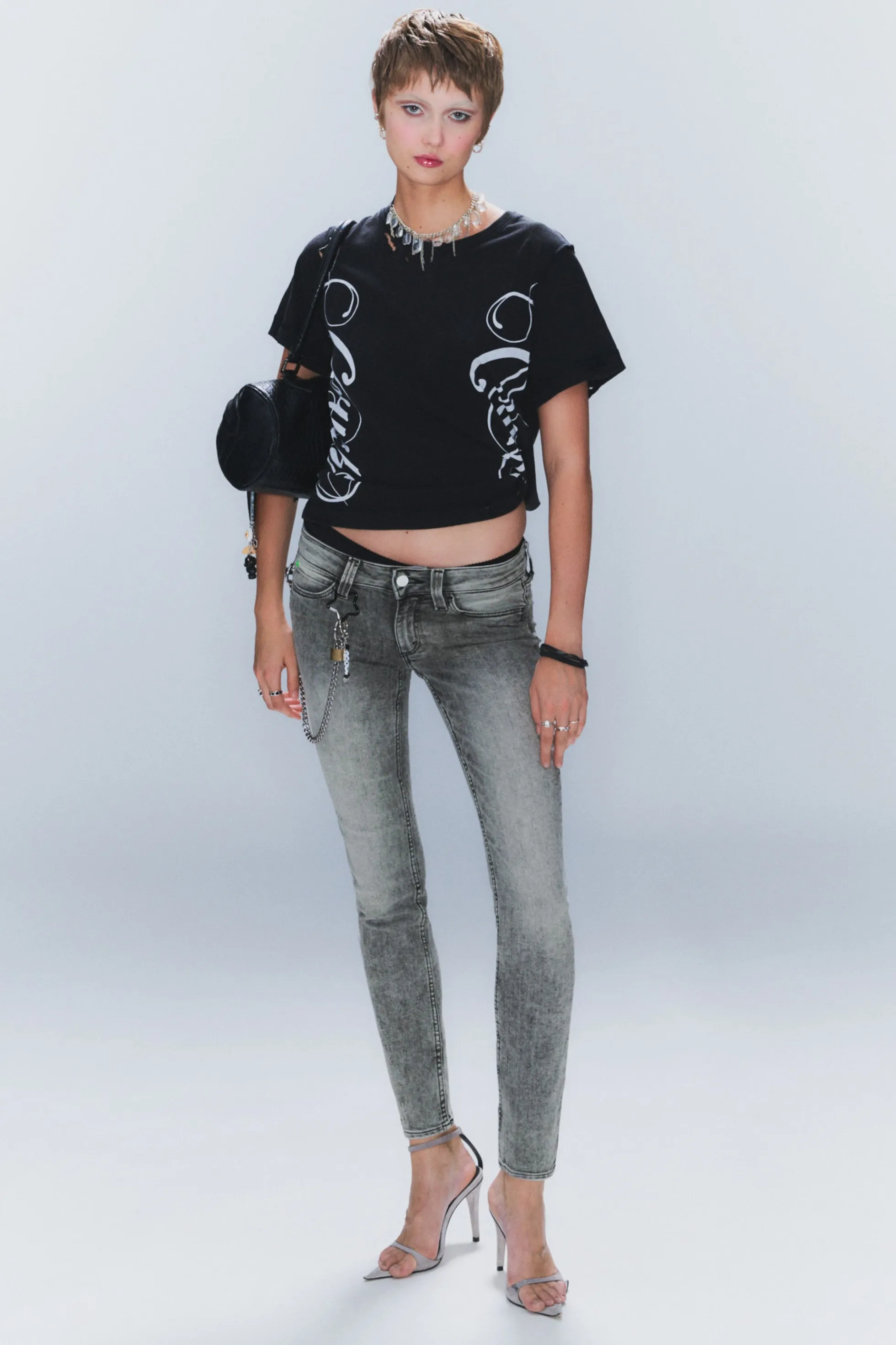 Weekday SLEEZIE SKINNY JEANS MET LAGE TAILLE>DAMES Jeans