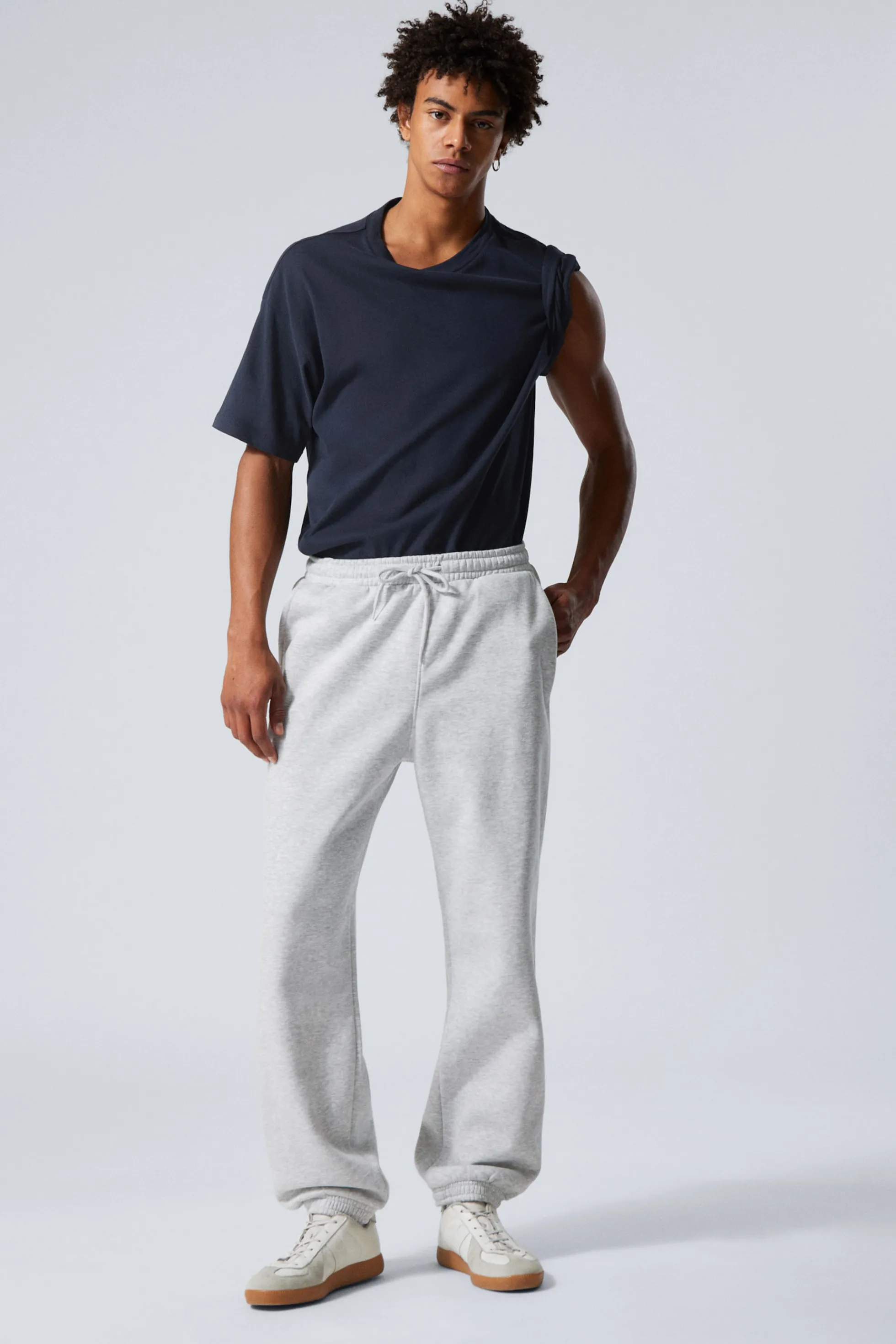 Weekday STANDAARD SWEATPANT>Heren Basics | Broeken