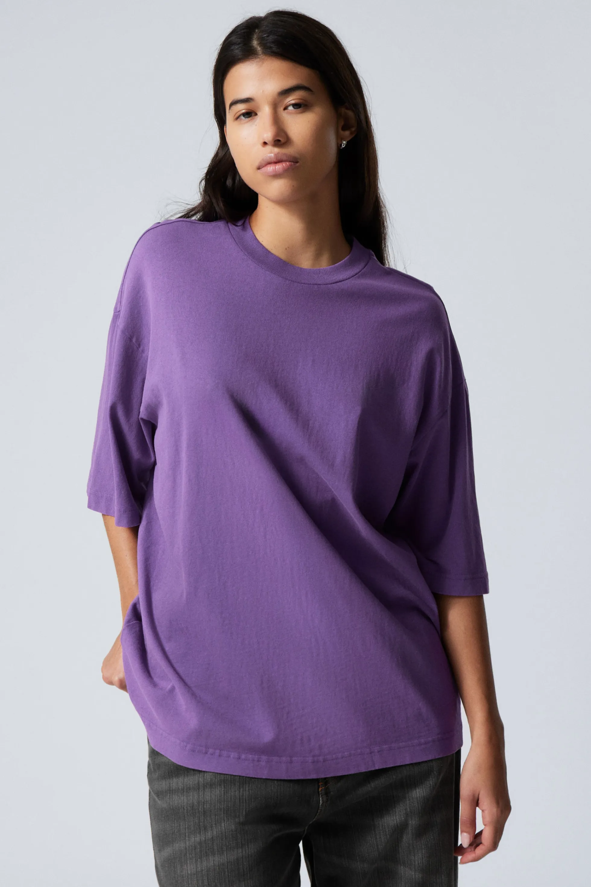 Weekday ZACHT OVERSIZED T-SHIRT>DAMES Basics | T-Shirts