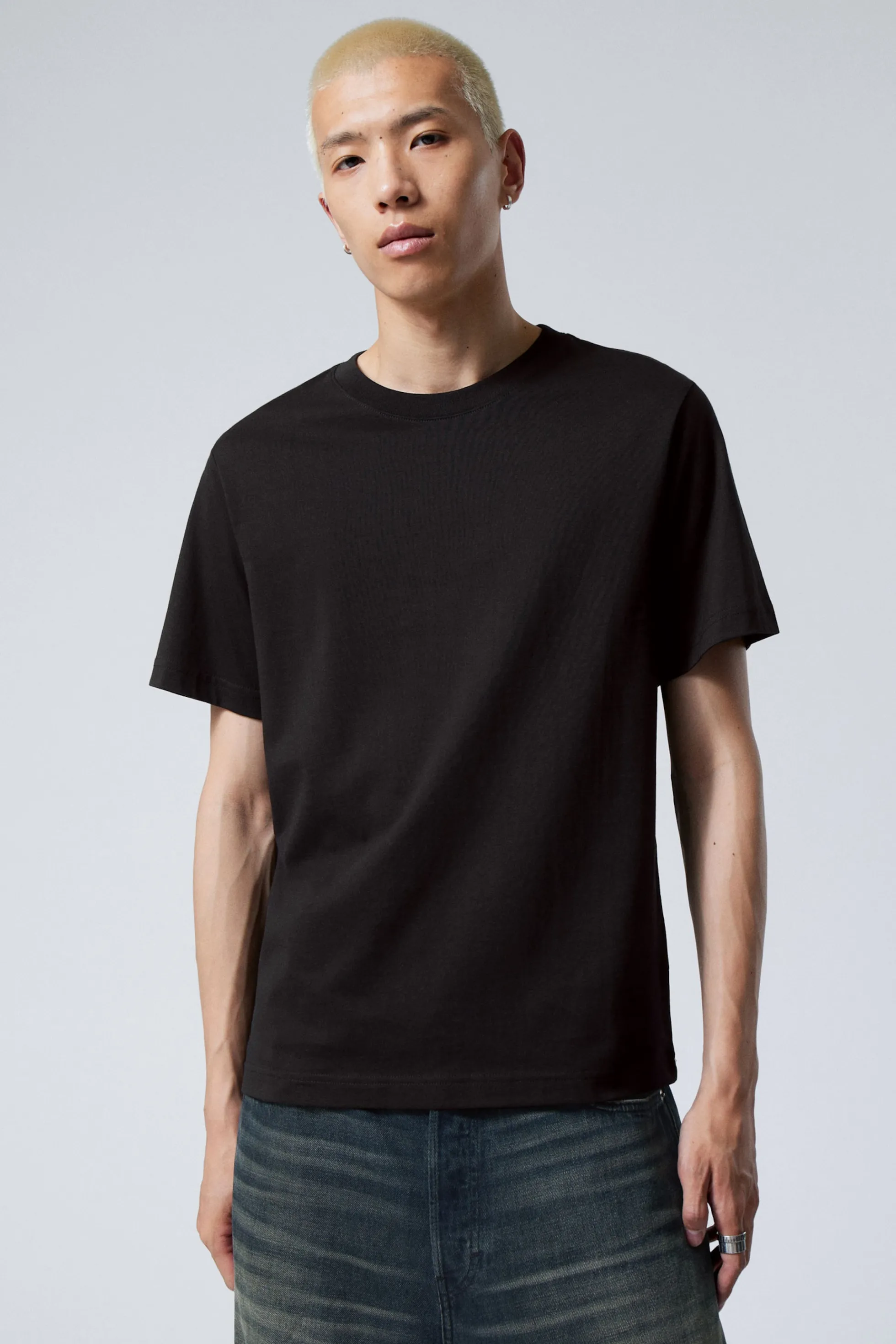 Weekday ZWAAR BOXY T-SHIRT MET RECHTE PASVORM>Heren T-Shirts & Tops | Basics